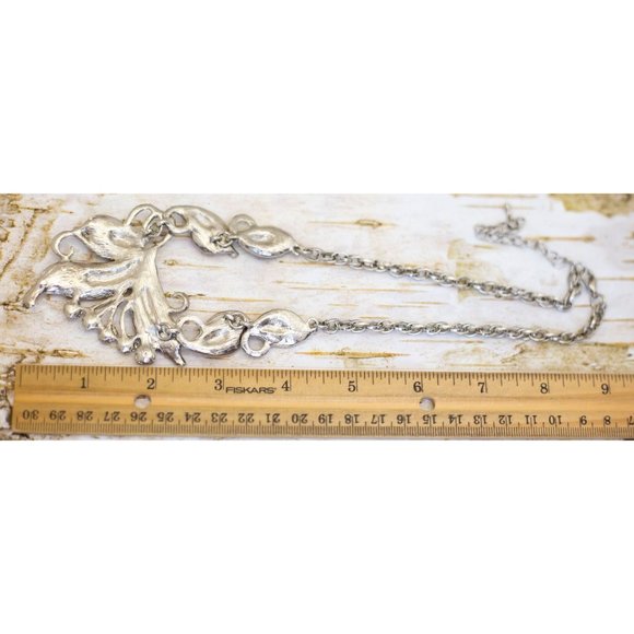 18 inch, Vintage Rainbow Leaves Silver Tone Bib Necklace - BT1 - Picture 3 of 3